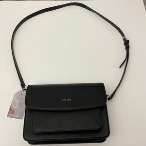NWT Pixie Mood Zoe Black Crossbody Purse With Removable/Adjustable Strap